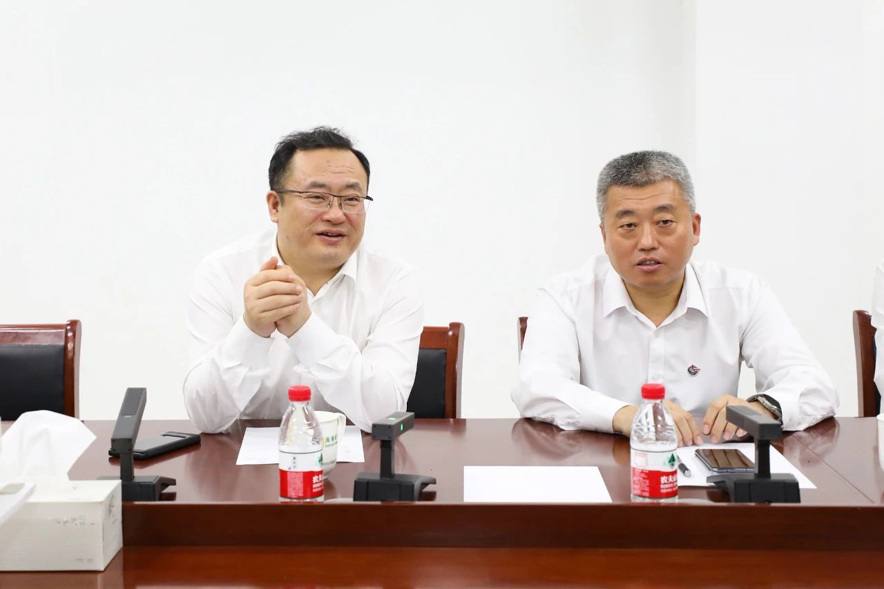 中海石油气电集团到访乐鱼网站3.jpg