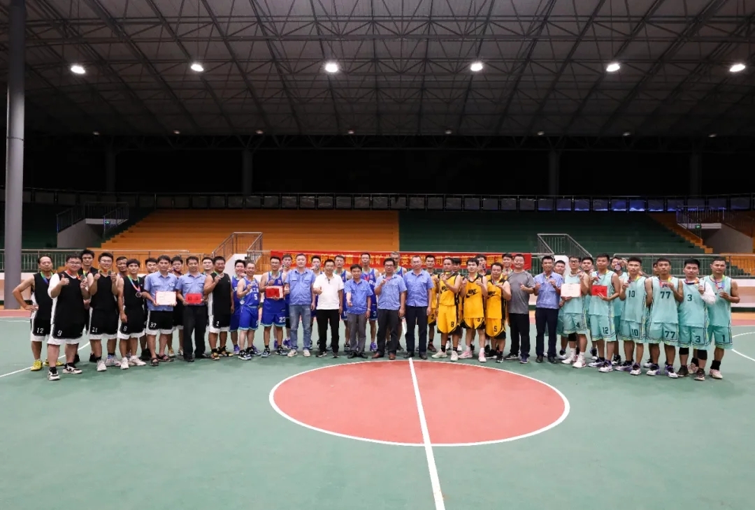 乐鱼网站男子篮球赛圆满落幕11.jpg