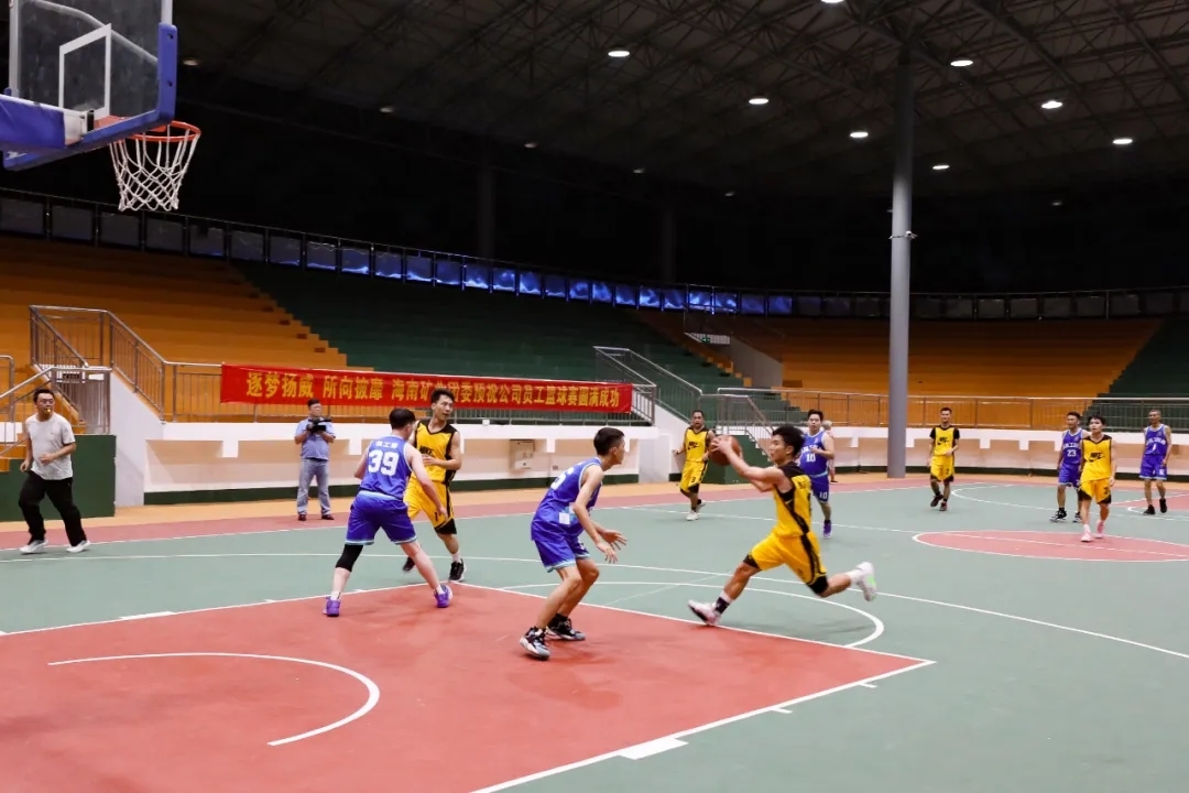 乐鱼网站男子篮球赛圆满落幕22.jpg