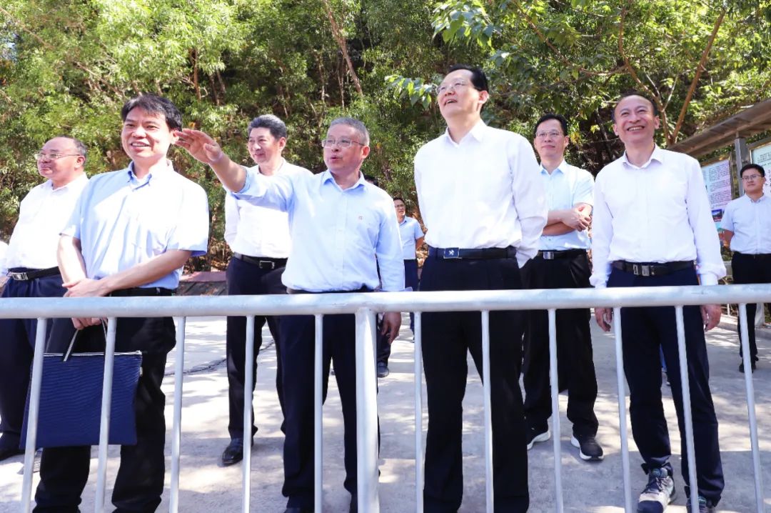 自然资源部到leyu.乐鱼(集团)数码股份有限公司官网
开展新一轮找矿突破战略行动专题调研